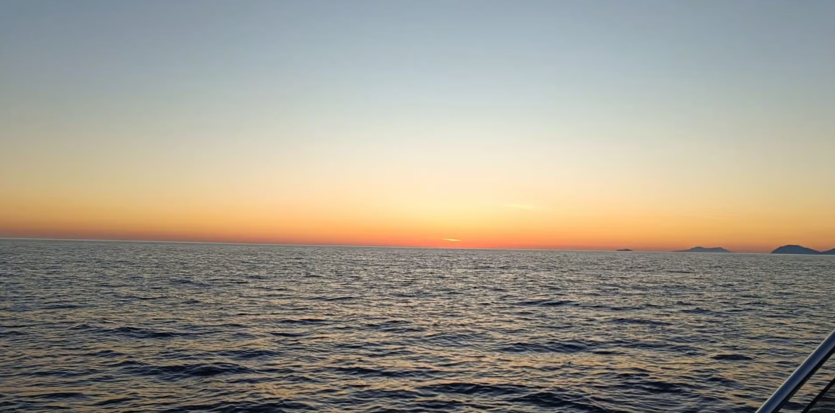 Sunset Tour — photo 4